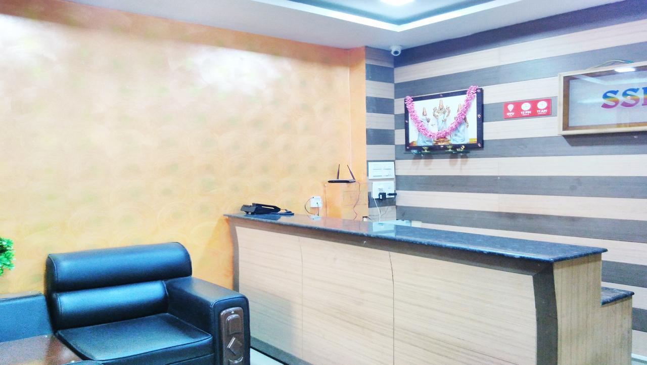 فندق Ssb Residency تيروباتي المظهر الخارجي الصورة